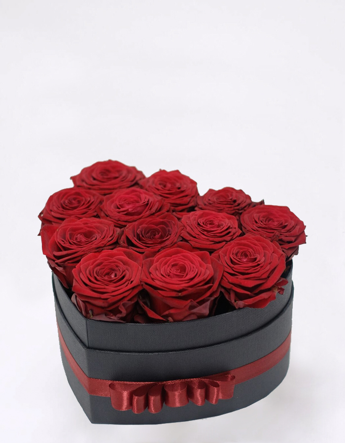 12 Rosas en Caja Corazn
