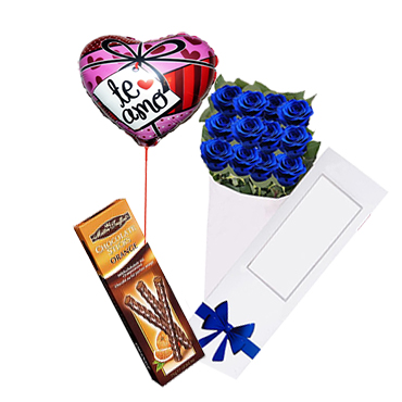 Caja de 12 Rosas Azules ms Globito y Palitos de Chocolate